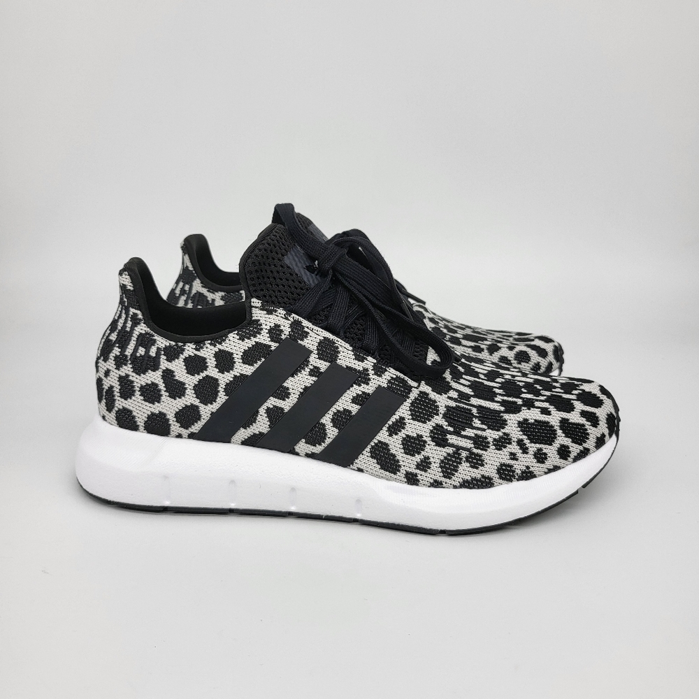 Adidas Women's Swift Run 'Leopard Print' Running Shoes - Picture 4 of 8